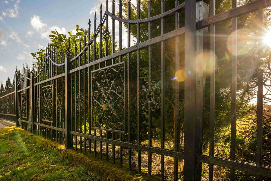 Painting a wrought iron fence